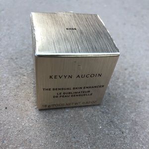 Kevyn Aucoin - The Sensual Skin Enhancer - SX 08        Brand New